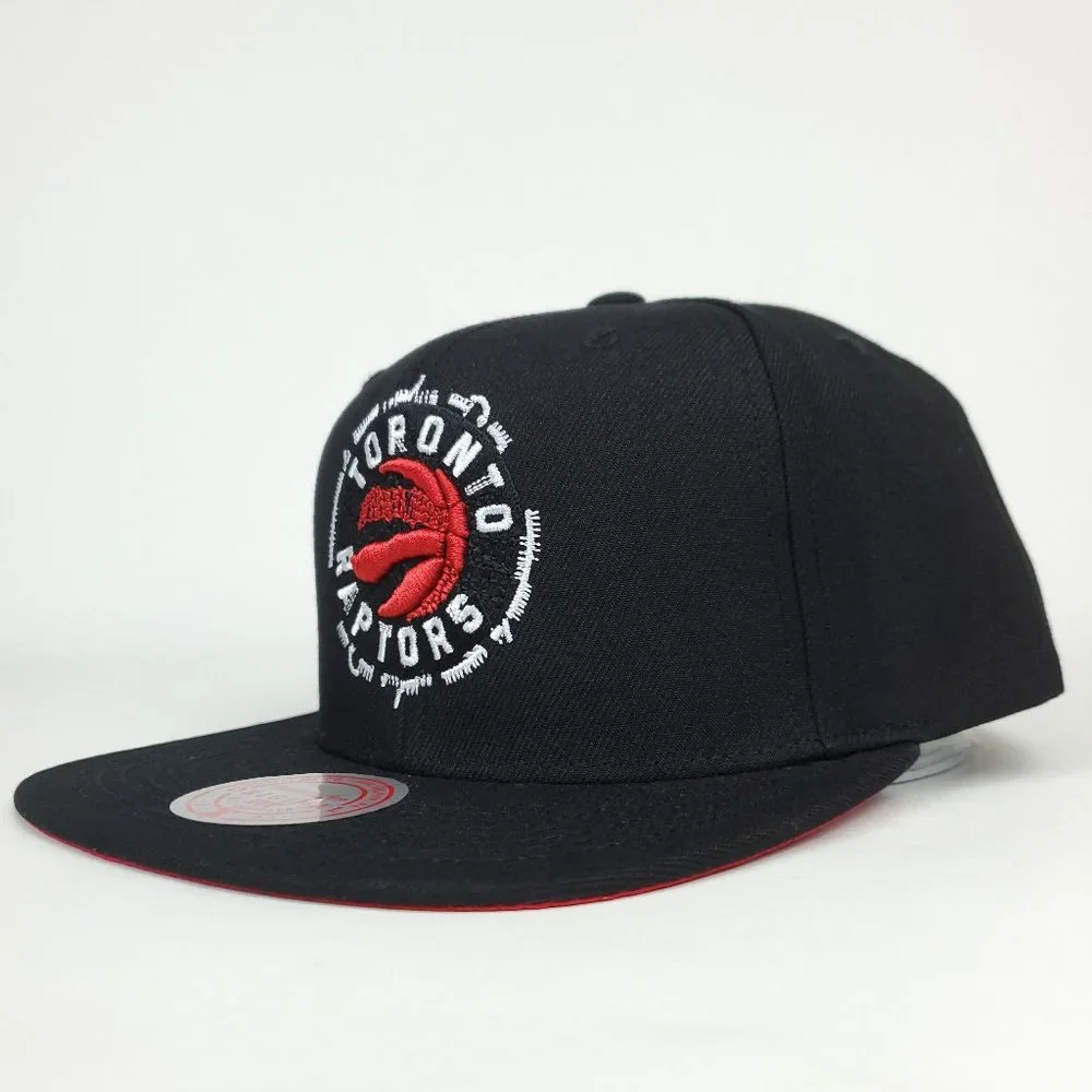 Toronto Raptors Mitchell & Ness NBA Snapback Hat Glitch 3D Logo Black Cap NWT‎